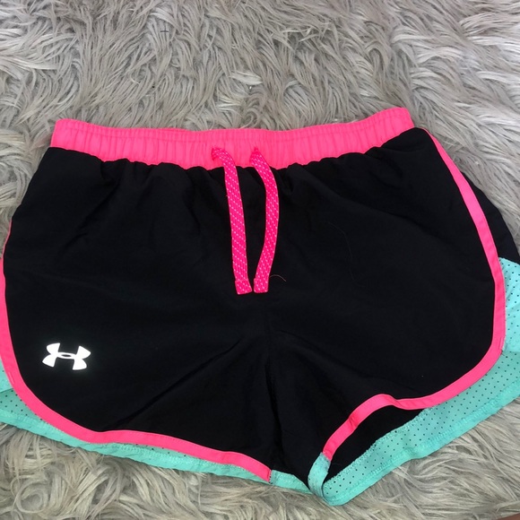 Under Armour running shorts - Picture 1 of 2